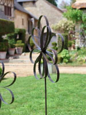 Sculpture "Paeonia"